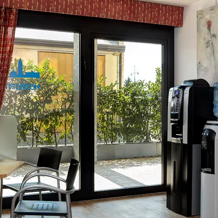 Hotel Western Tritone